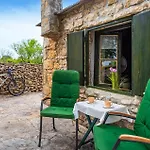Gorgeous In Benkovac